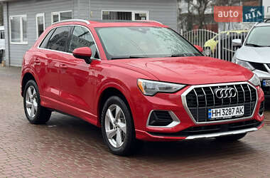 Внедорожник / Кроссовер Audi Q3 2020 в Одессе
