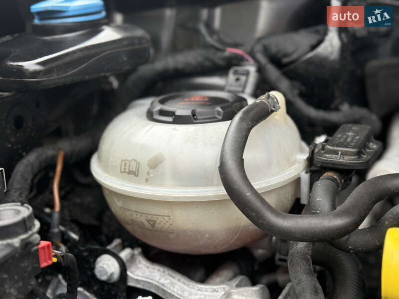 Внедорожник / Кроссовер Audi Q3 2020 в Стрые фото 78 Внедорожник / Кроссовер Audi Q3 2020 в Стрые