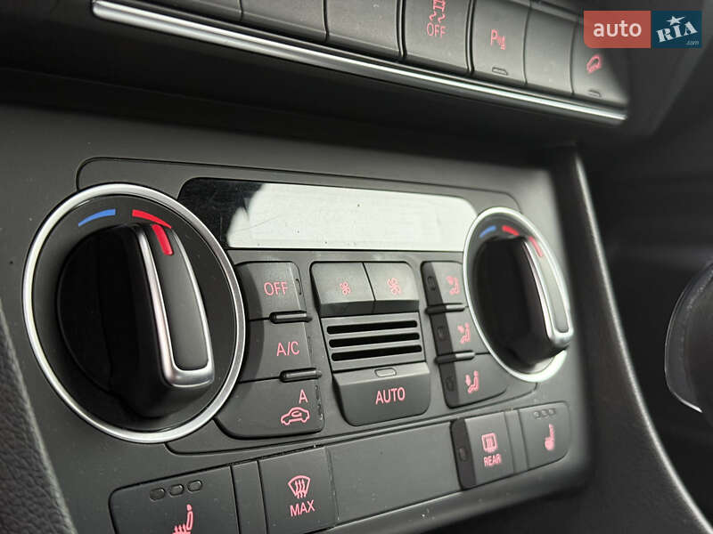 Внедорожник / Кроссовер Audi Q3 2015 в Самборе фото 74 Внедорожник / Кроссовер Audi Q3 2015 в Самборе