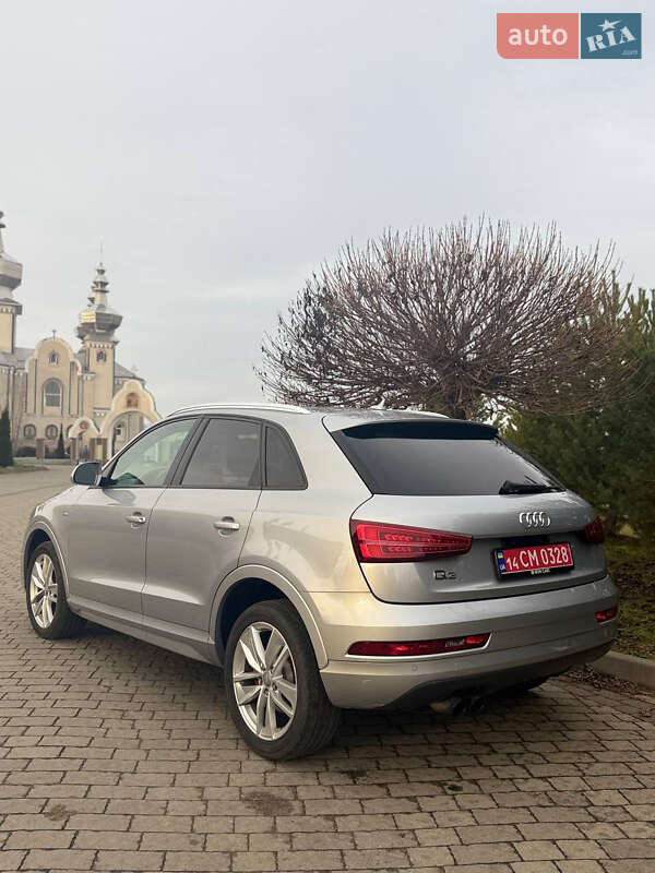 Внедорожник / Кроссовер Audi Q3 2018 в Львове