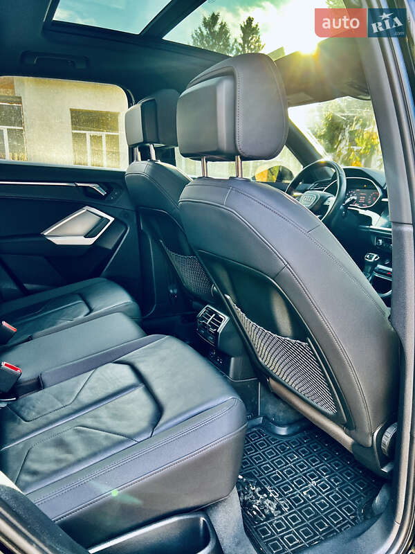 Внедорожник / Кроссовер Audi Q3 2019 в Львове фото 10 Внедорожник / Кроссовер Audi Q3 2019 в Львове