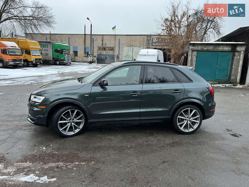 Внедорожник / Кроссовер Audi Q3 2018 в Киеве