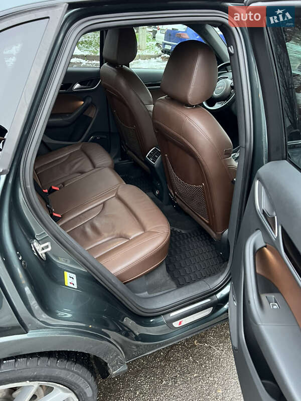 Внедорожник / Кроссовер Audi Q3 2018 в Киеве