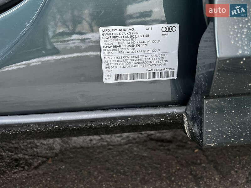 Внедорожник / Кроссовер Audi Q3 2018 в Киеве