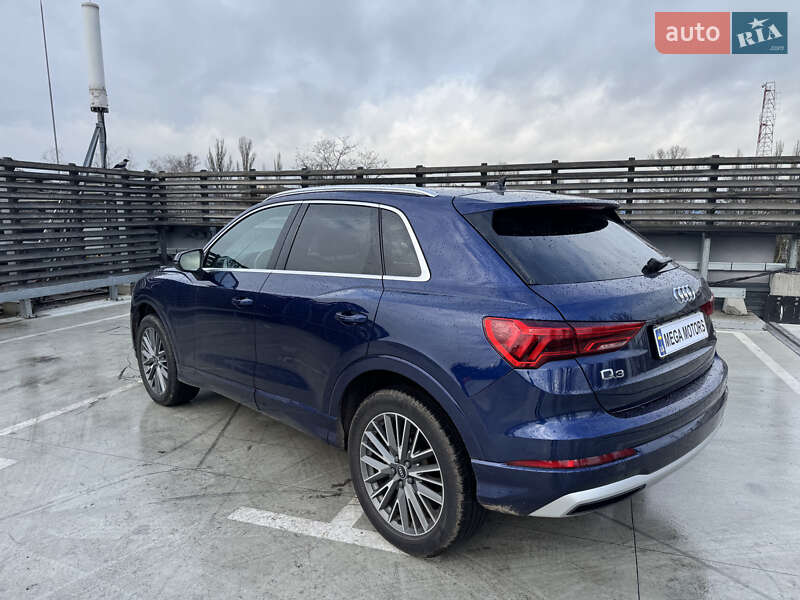 Внедорожник / Кроссовер Audi Q3 2021 в Киеве фото 15 Внедорожник / Кроссовер Audi Q3 2021 в Киеве