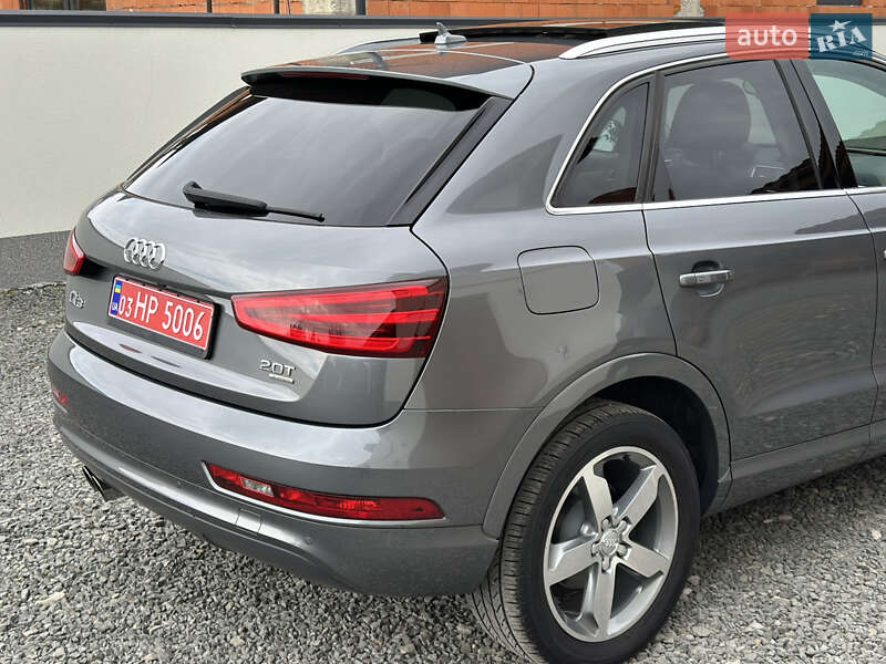 Внедорожник / Кроссовер Audi Q3 2014 в Ужгороде