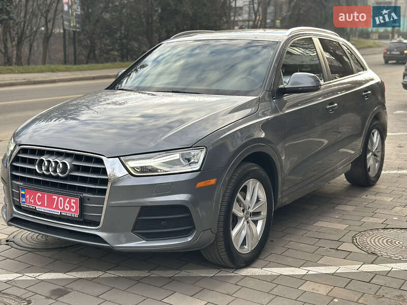 Внедорожник / Кроссовер Audi Q3 2016 в Тернополе