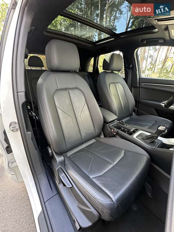 Внедорожник / Кроссовер Audi Q3 2019 в Белогородке