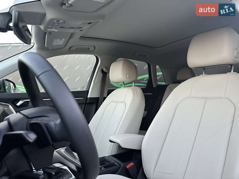 Внедорожник / Кроссовер Audi Q3 2024 в Киеве фото 13 Внедорожник / Кроссовер Audi Q3 2024 в Киеве