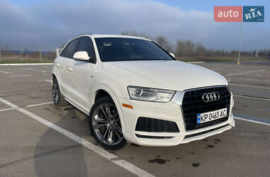 Позашляховик / Кросовер Audi Q3 2017 в Запоріжжі