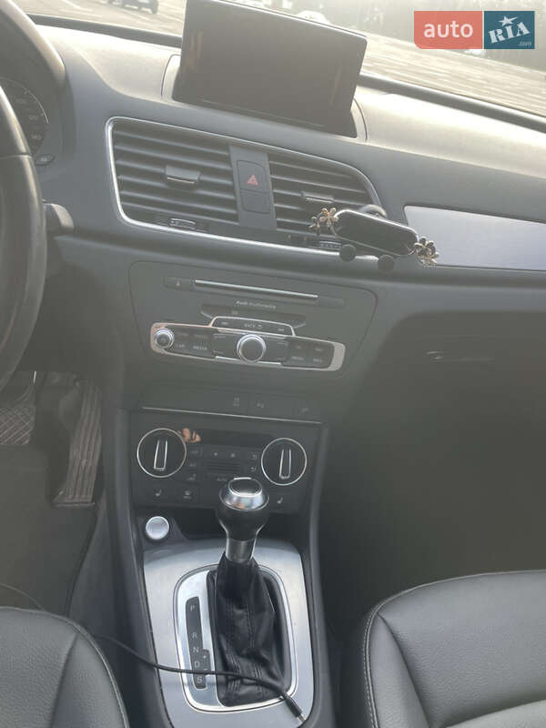 Внедорожник / Кроссовер Audi Q3 2017 в Запорожье