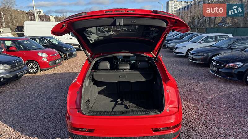 Позашляховик / Кросовер Audi Q3 2018 в Києві фото 29 Позашляховик / Кросовер Audi Q3 2018 в Києві