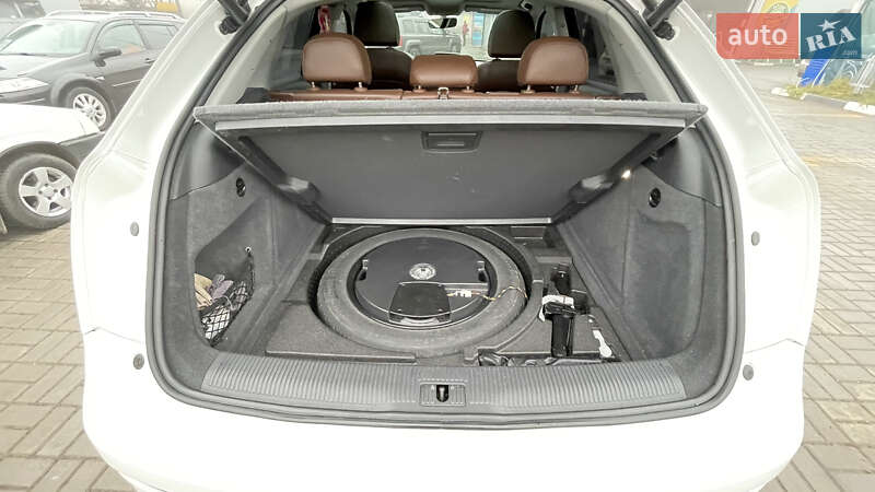 Внедорожник / Кроссовер Audi Q3 2015 в Харькове