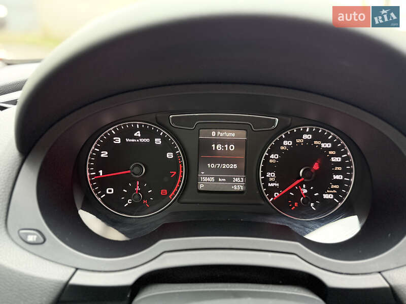 Внедорожник / Кроссовер Audi Q3 2015 в Львове