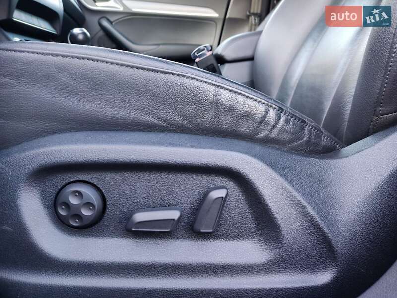 Внедорожник / Кроссовер Audi Q3 2014 в Бердичеве