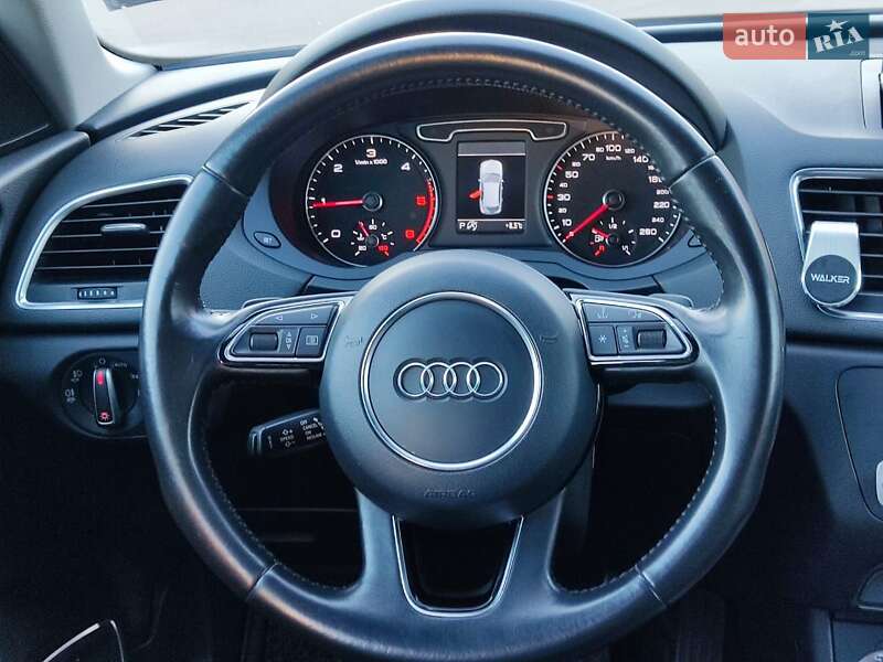 Внедорожник / Кроссовер Audi Q3 2014 в Бердичеве