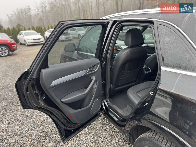 Внедорожник / Кроссовер Audi Q3 2017 в Виннице