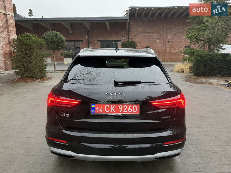 Внедорожник / Кроссовер Audi Q3 2019 в Львове