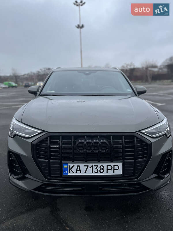 Внедорожник / Кроссовер Audi Q3 2023 в Одессе