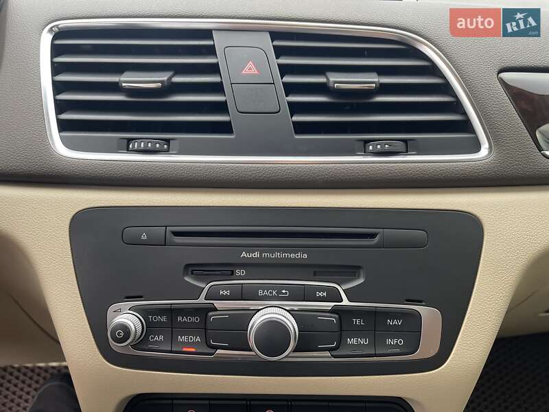 Позашляховик / Кросовер Audi Q3 2013 в Миколаєві