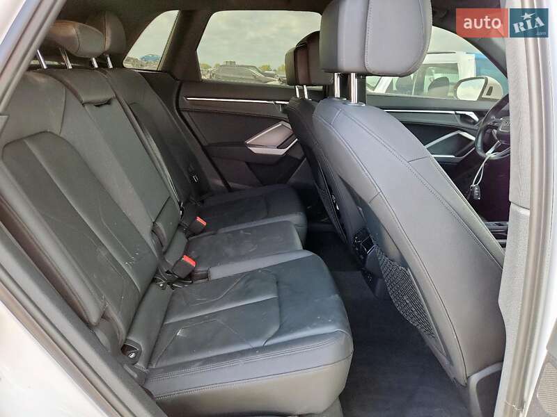 Позашляховик / Кросовер Audi Q3 2021 в Вінниці фото 4 Позашляховик / Кросовер Audi Q3 2021 в Вінниці