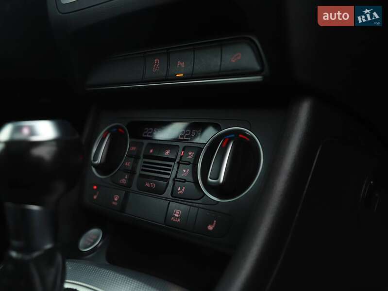 Внедорожник / Кроссовер Audi Q3 2016 в Кременце