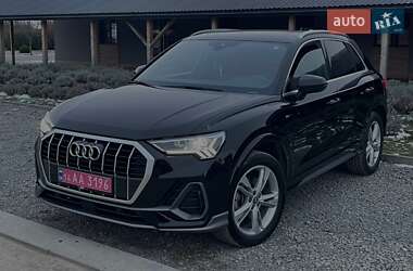 Внедорожник / Кроссовер Audi Q3 2020 в Дрогобыче