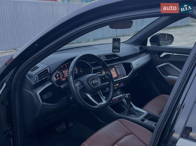 Внедорожник / Кроссовер Audi Q3 2020 в Дрогобыче фото 6 Внедорожник / Кроссовер Audi Q3 2020 в Дрогобыче