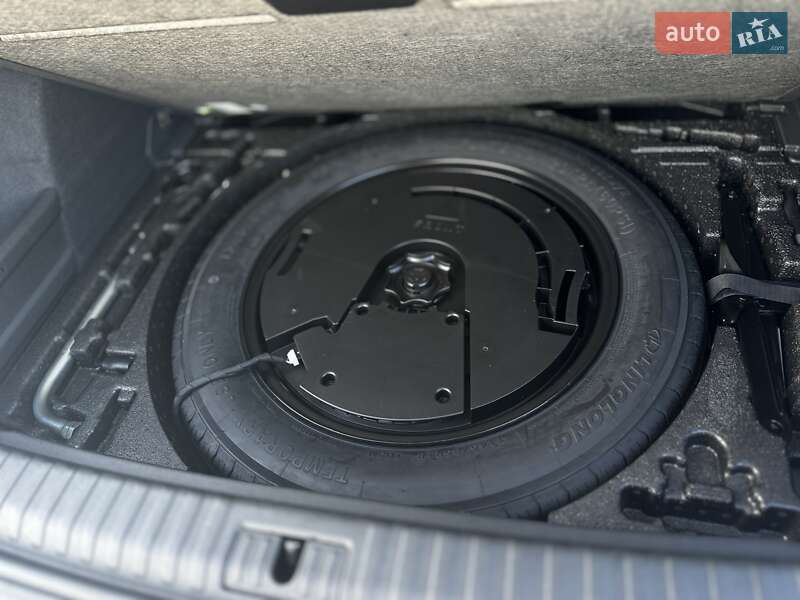 Внедорожник / Кроссовер Audi Q3 2019 в Черновцах