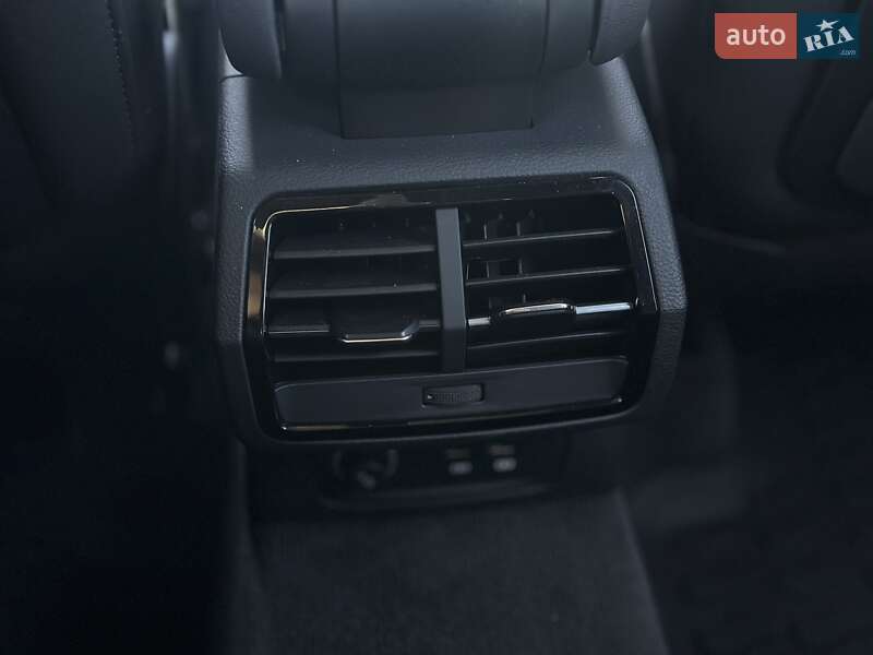 Внедорожник / Кроссовер Audi Q3 2019 в Черновцах