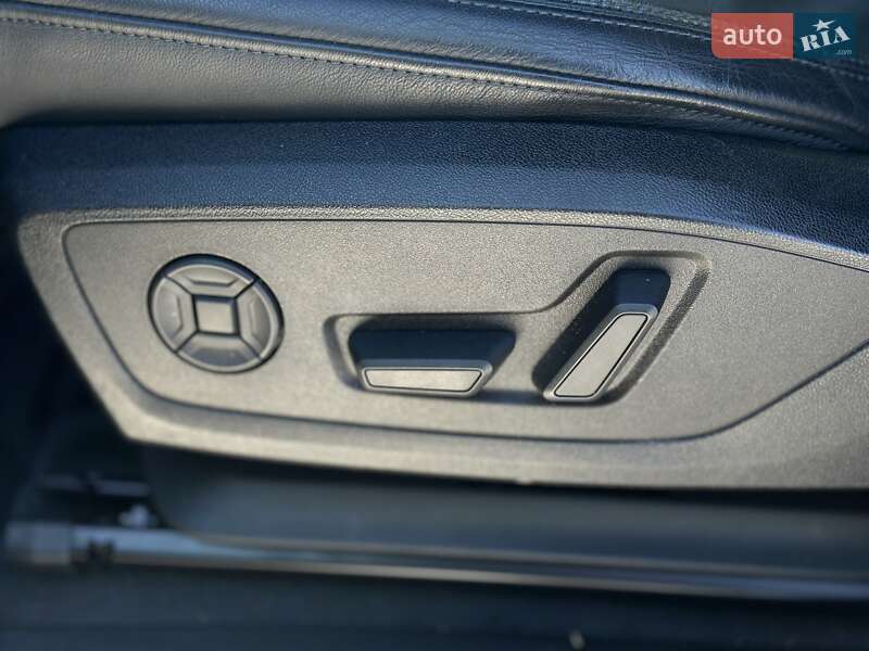 Внедорожник / Кроссовер Audi Q3 2019 в Черновцах