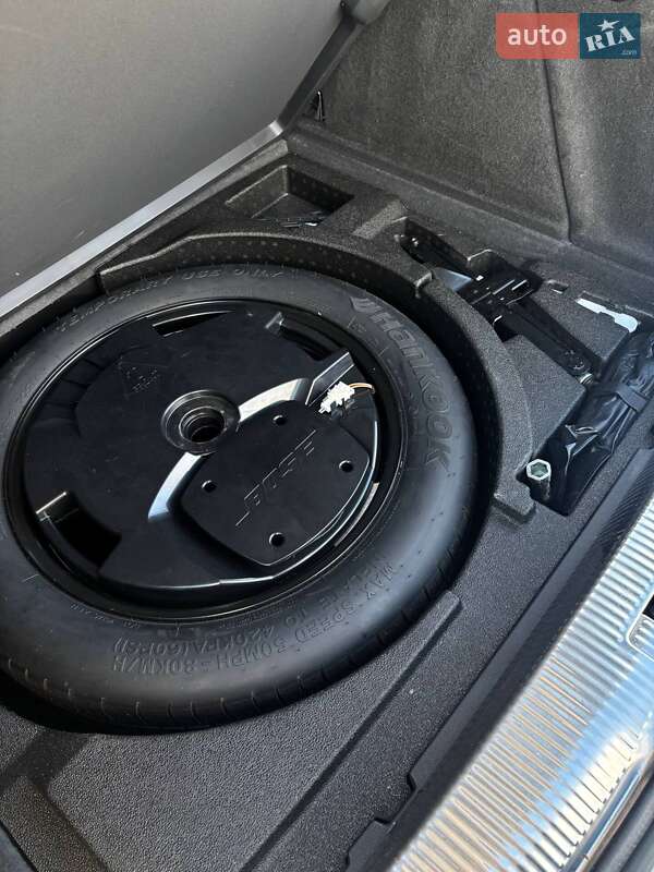 Позашляховик / Кросовер Audi Q3 2016 в Стрию