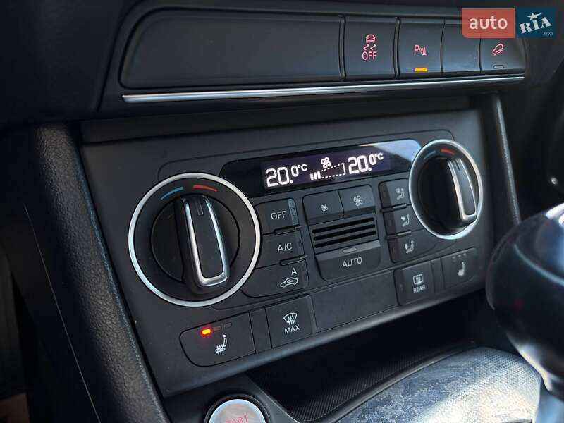 Позашляховик / Кросовер Audi Q3 2016 в Стрию