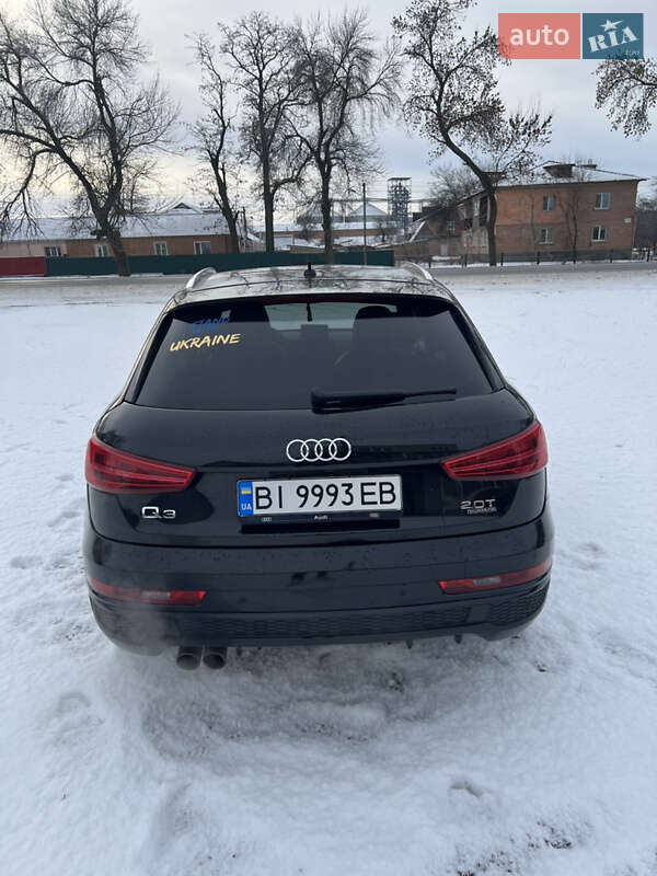 Позашляховик / Кросовер Audi Q3 2017 в Карлівці