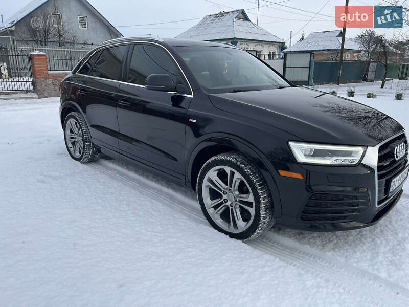 Позашляховик / Кросовер Audi Q3 2017 в Карлівці