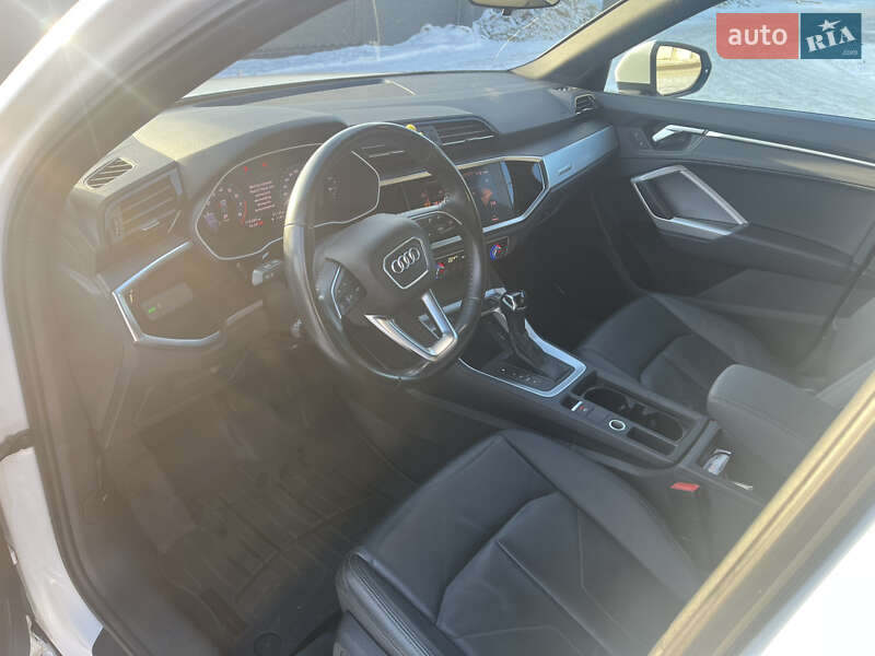 Внедорожник / Кроссовер Audi Q3 2019 в Киеве фото 4 Внедорожник / Кроссовер Audi Q3 2019 в Киеве