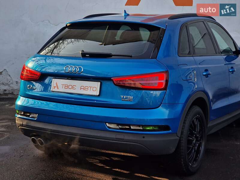 Внедорожник / Кроссовер Audi Q3 2017 в Одессе