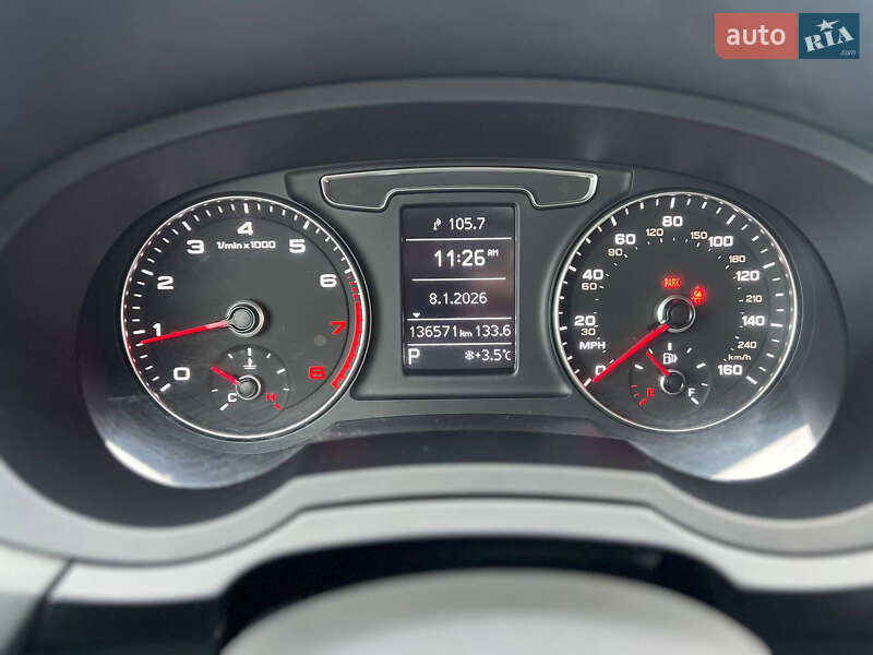 Внедорожник / Кроссовер Audi Q3 2017 в Харькове