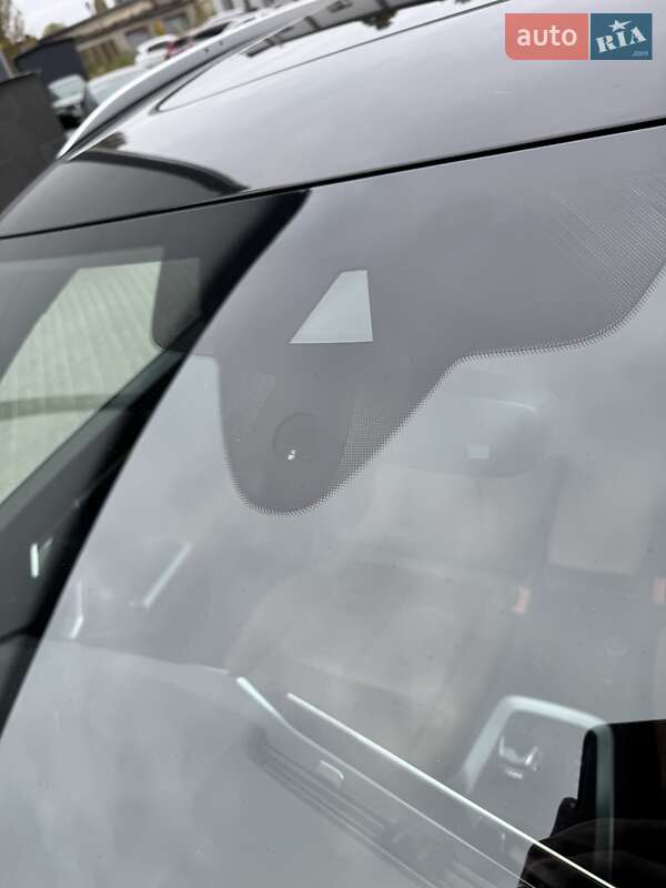 Внедорожник / Кроссовер Audi Q3 2019 в Киеве