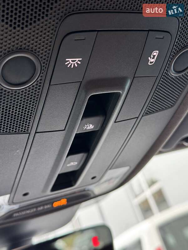 Внедорожник / Кроссовер Audi Q3 2019 в Киеве