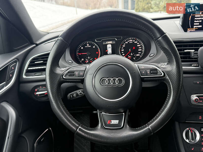 Внедорожник / Кроссовер Audi Q3 2012 в Киеве