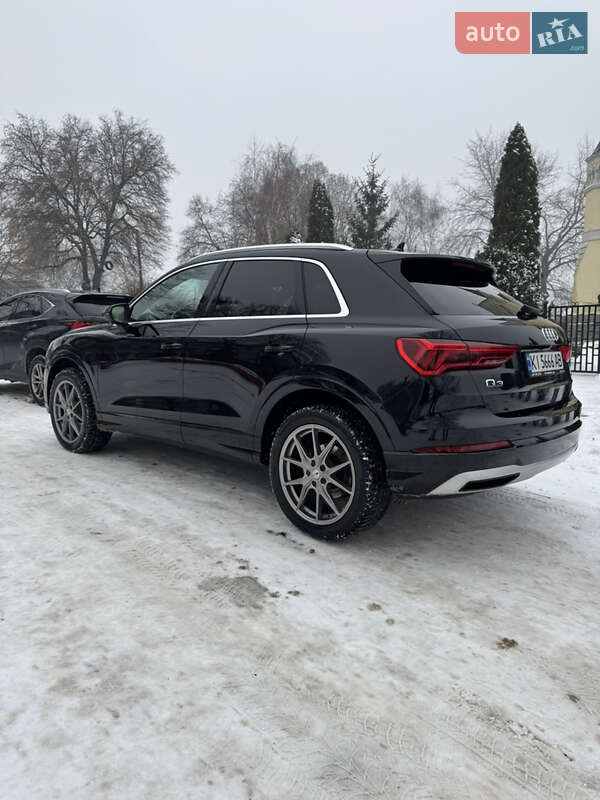 Внедорожник / Кроссовер Audi Q3 2020 в Фастове
