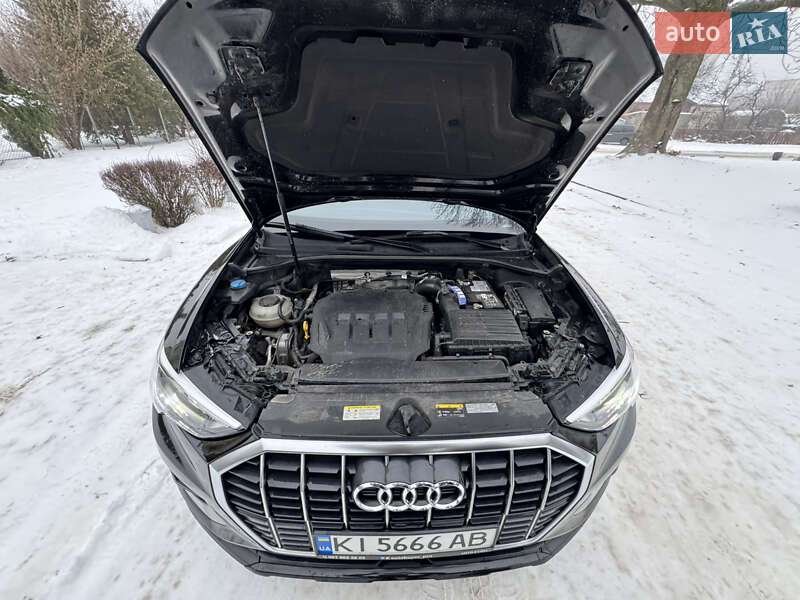Внедорожник / Кроссовер Audi Q3 2020 в Фастове