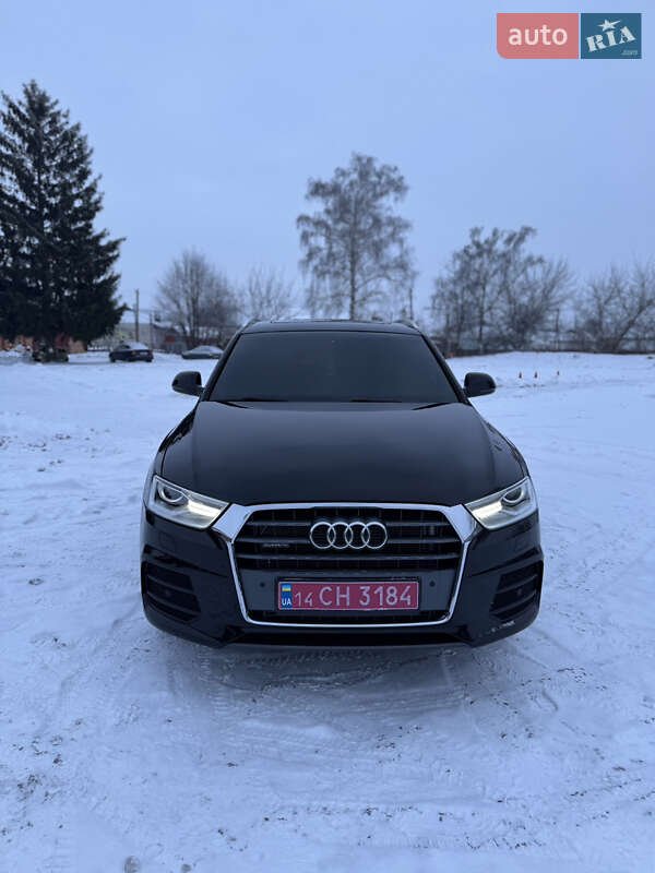 Внедорожник / Кроссовер Audi Q3 2017 в Умани