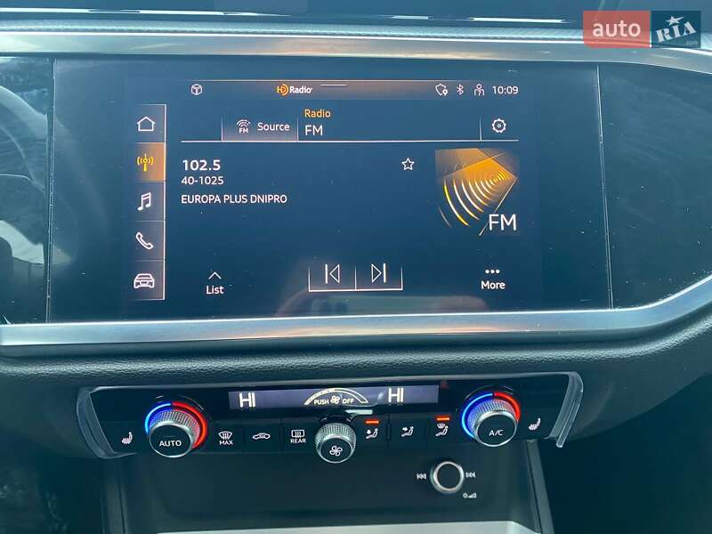 Внедорожник / Кроссовер Audi Q3 2022 в Днепре фото 20 Внедорожник / Кроссовер Audi Q3 2022 в Днепре