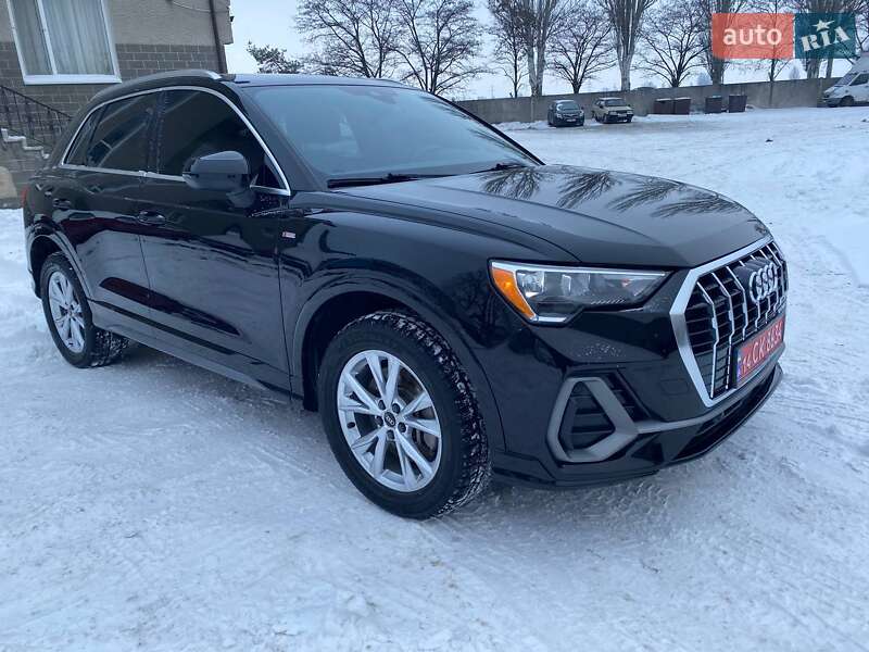 Внедорожник / Кроссовер Audi Q3 2022 в Днепре фото 9 Внедорожник / Кроссовер Audi Q3 2022 в Днепре