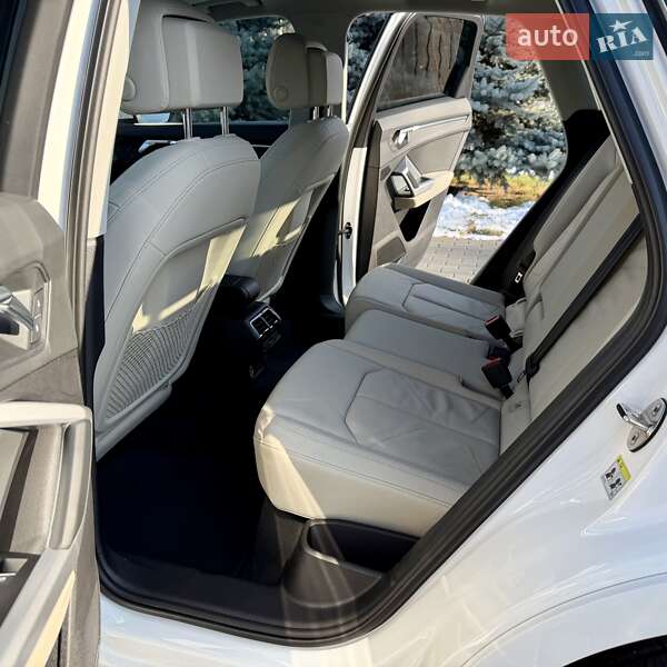 Внедорожник / Кроссовер Audi Q3 2019 в Одессе