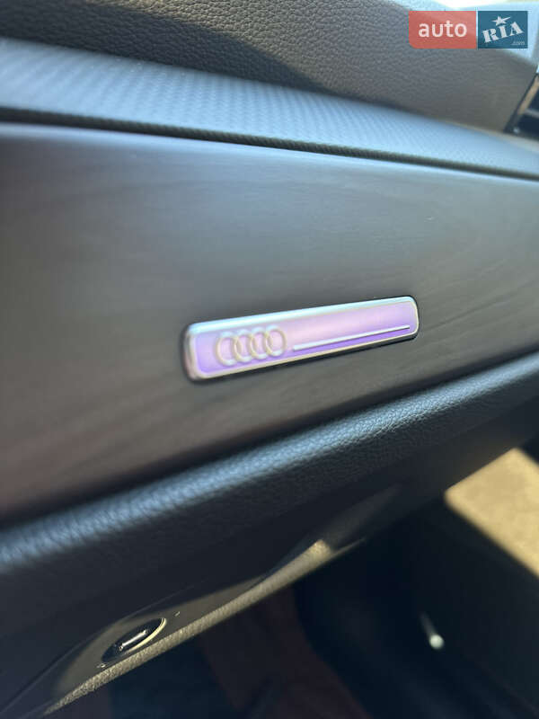 Внедорожник / Кроссовер Audi Q3 2021 в Чернигове