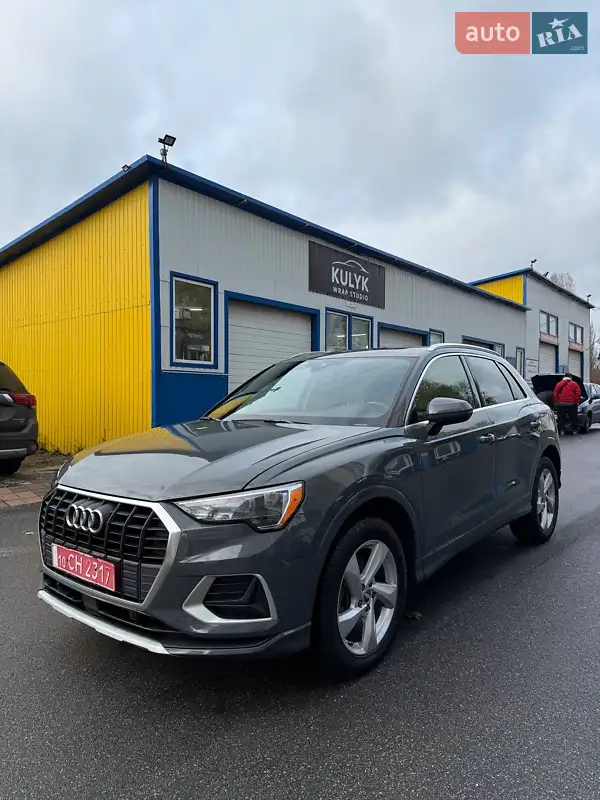 Audi Q3