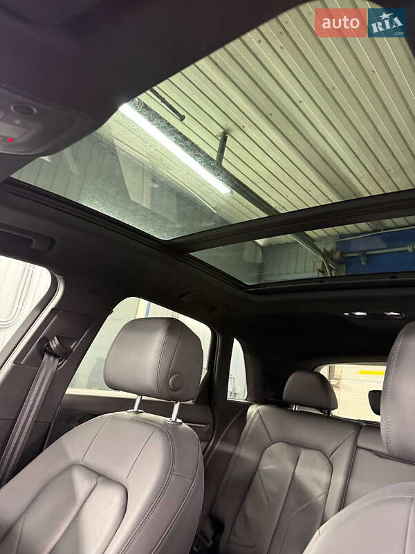 Внедорожник / Кроссовер Audi Q3 2019 в Камне-Каширском